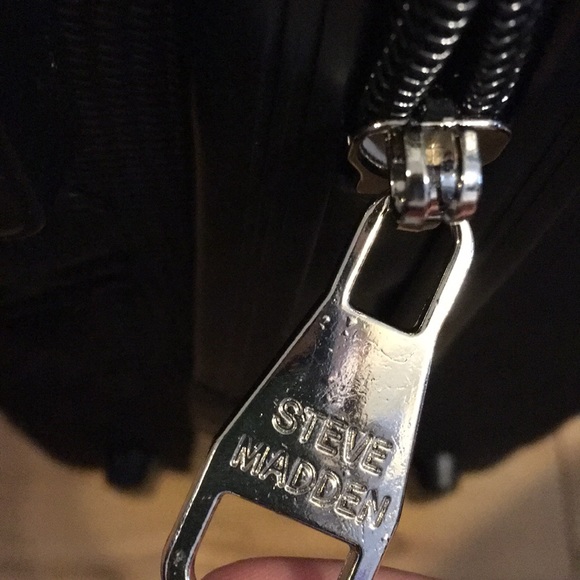 NWT Steve Madden Karisma Cosmetic Case - Picture 7 of 13